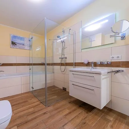 Hafenidylle - In Der Hafenresidenz Mit Balkon & Wellness 公寓 *