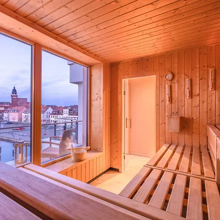 Hafenidylle - In Der Hafenresidenz Mit Balkon & Wellness *